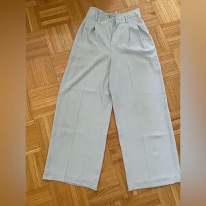 Uniqlo Light Gray Women's Trousers